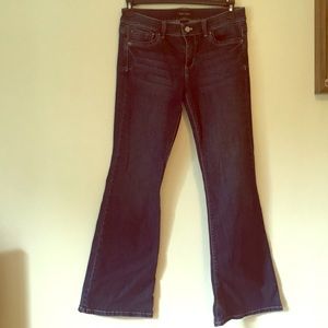 White House Black Market Blanc Flare Jean